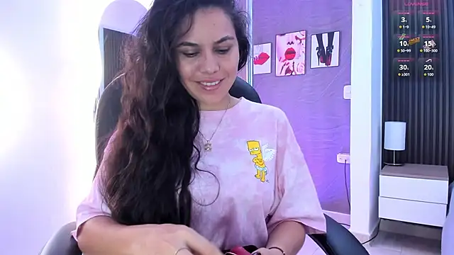 natasha  jackson online show from 11-09-25, 12:36