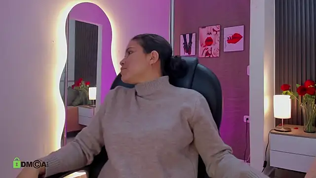 Snapshot of natasha__jackson chatting on 02-24-26, 12:03 natasha jackson online show from 02-24-26, 12:03