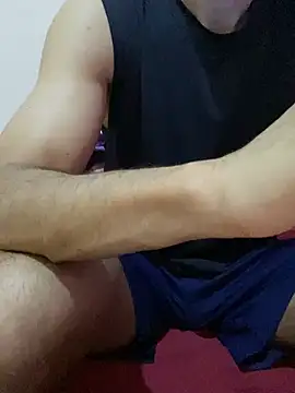 Young arabe online show from 05-31-26, 06:42