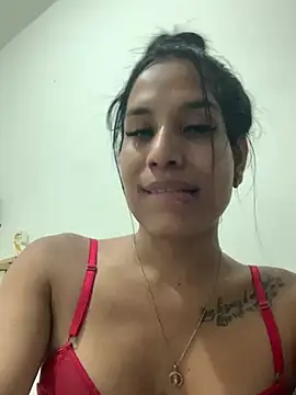 Snapshot of Emiily_Miller chatting on 12-17-24, 04:34 Emiily Miller online show from 12-17-24, 04:34