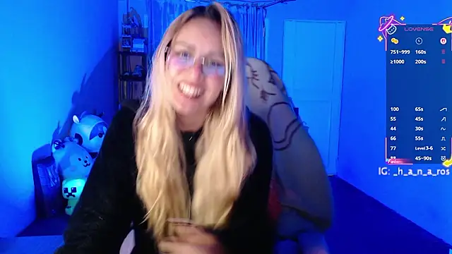 Snapshot of 7Hana7 chatting on 03-15-26, 02:17 7Hana7 online show from 03-15-26, 02:17