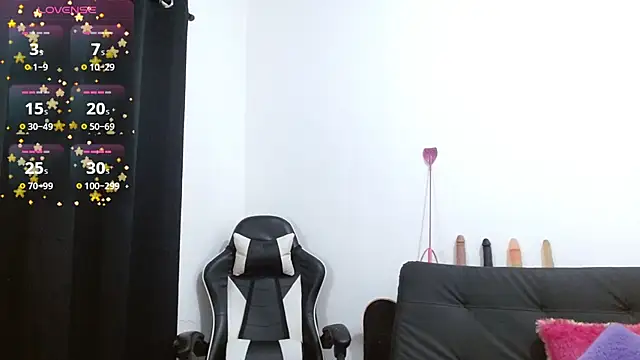 Snapshot of Kiara-Rider chatting on 02-16-26, 02:18 Kiara-Rider online show from 02-16-26, 02:18