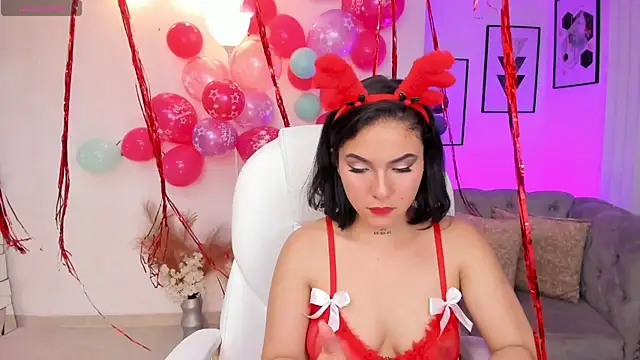 Snapshot of kendaall_jenner_ chatting on 12-06-24, 04:03 kendaall jenner online show from 12-06-24, 04:03