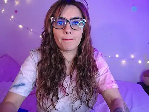 Lu perez online show from 11-05-25, 10:10