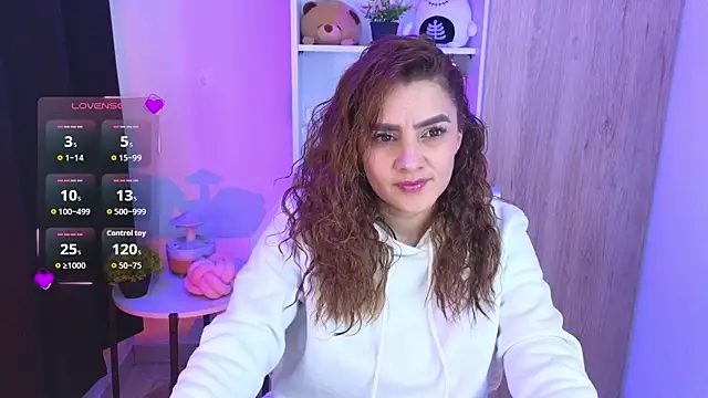 Lu perez online show from 06-26-26, 01:48