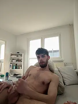 Snapshot of 18cmpacoo chatting on 03-22-26, 01:47 18cmpacoo online show from 03-22-26, 01:47