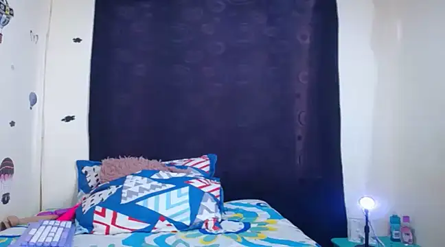 Snapshot of katty_ebonny chatting on 12-06-24, 09:35 katty ebonny online show from 12-06-24, 09:35