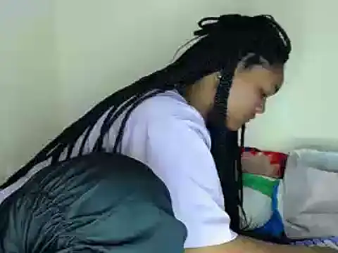 Snapshot of katty_ebonny chatting on 01-25-25, 01:52 katty ebonny online show from 01-25-25, 01:52