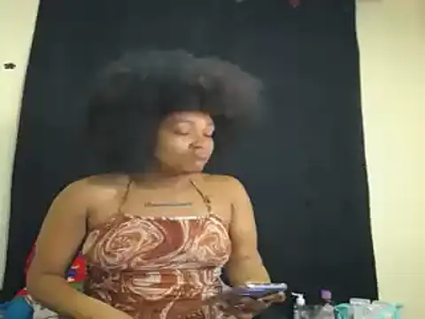 Snapshot of katty_ebonny chatting on 02-23-25, 12:30 katty ebonny online show from 02-23-25, 12:30