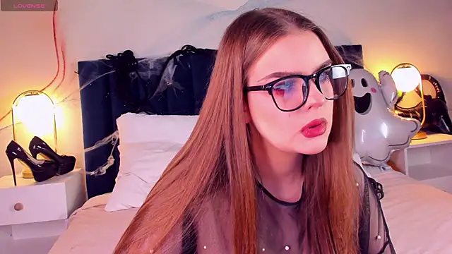 ErlineDashow online show from 11-06-25, 10:16