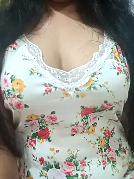 Snapshot of Rina777o chatting on 10-10-25, 04:17 Rina777o online show from 10-10-25, 04:17