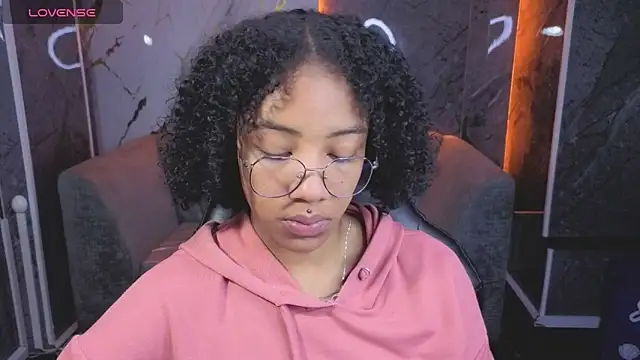 Violeth b online show from 11-24-25, 12:49