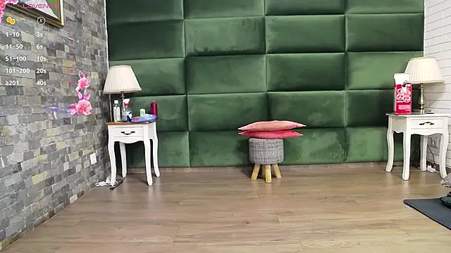 SelenSummer online show from 09-18-25, 04:03