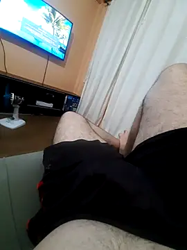 Snapshot of Gauchogg20 chatting on 02-19-26, 01:56 Gauchogg20 online show from 02-19-26, 01:56