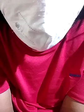 Snapshot of Diwya69 chatting on 12-25-24, 05:58 Diwya69 online show from 12-25-24, 05:58