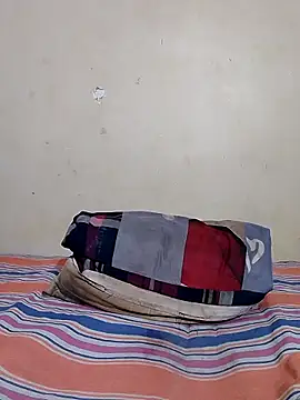 Snapshot of Diwya69 chatting on 03-12-25, 09:24 Diwya69 online show from 03-12-25, 09:24