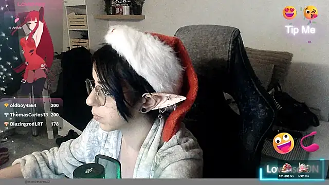 Snapshot of LisandreLaVenale chatting on 12-17-24, 12:56 LisandreLaVenale online show from 12-17-24, 12:56