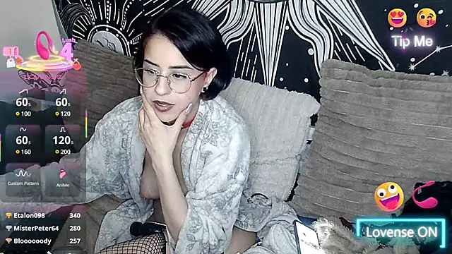 Snapshot of LisandreLaVenale chatting on 03-05-25, 12:49 LisandreLaVenale online show from 03-05-25, 12:49