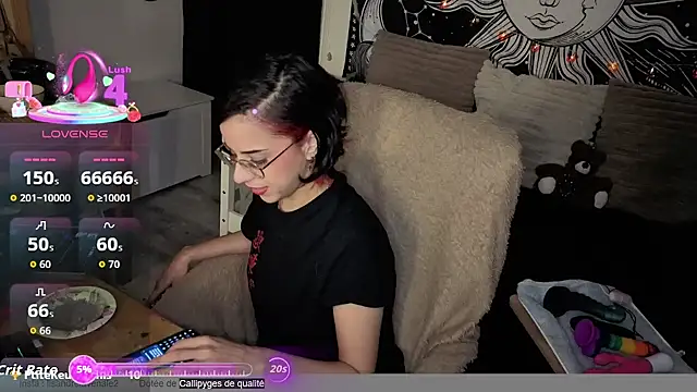 Snapshot of LisandreLaVenale chatting on 09-17-25, 10:11 LisandreLaVenale online show from 09-17-25, 10:11