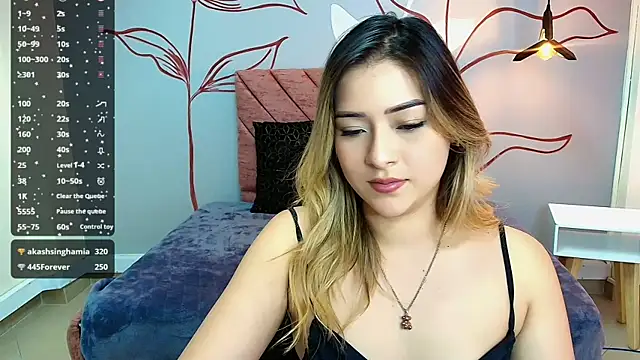 DahliaMoore online show from 12-02-24, 10:23