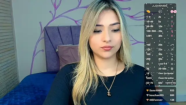 DahliaMoore online show from 01-24-25, 02:07