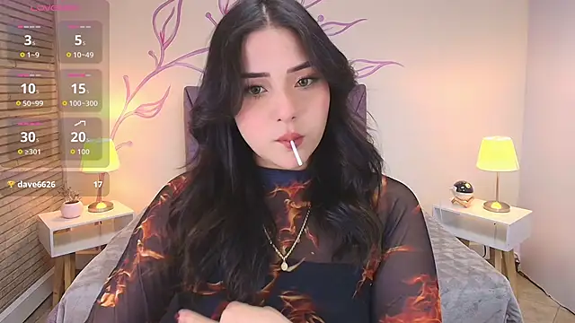 Snapshot of DahliaMoore chatting on 10-26-25, 02:17 DahliaMoore online show from 10-26-25, 02:17