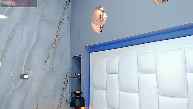 JessieAfrodita online show from 02-11-25, 04:13