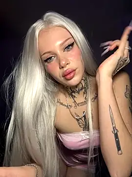 Snapshot of Julamayana chatting on 10-09-25, 07:34 Julamayana online show from 10-09-25, 07:34