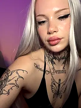 Snapshot of Julamayana chatting on 10-10-25, 05:56 Julamayana online show from 10-10-25, 05:56