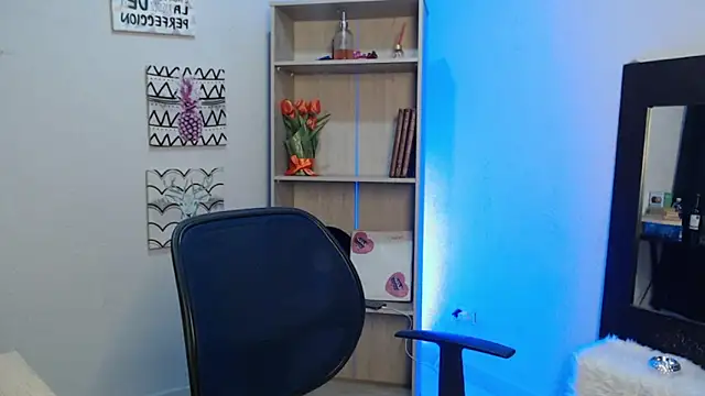 Jeam hot online show from 01-23-25, 12:46