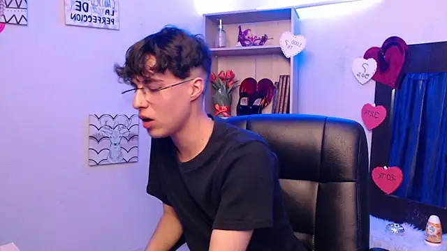 Jeam hot online show from 03-13-25, 09:26