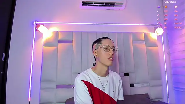 manu vera online show from 01-09-25, 08:55