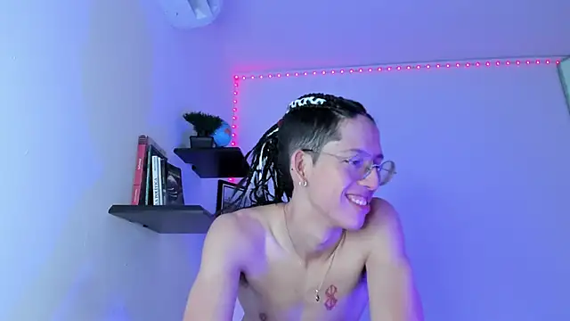 manu vera online show from 03-12-25, 07:49