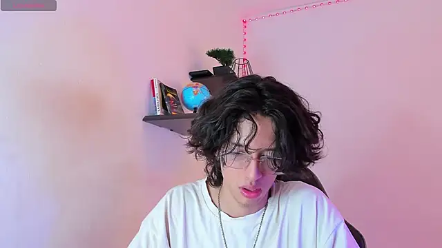 manu vera online show from 10-03-25, 08:06