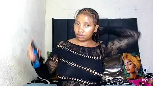 Snapshot of quenliyasa chatting on 04-25-26, 11:13 quenliyasa online show from 04-25-26, 11:13
