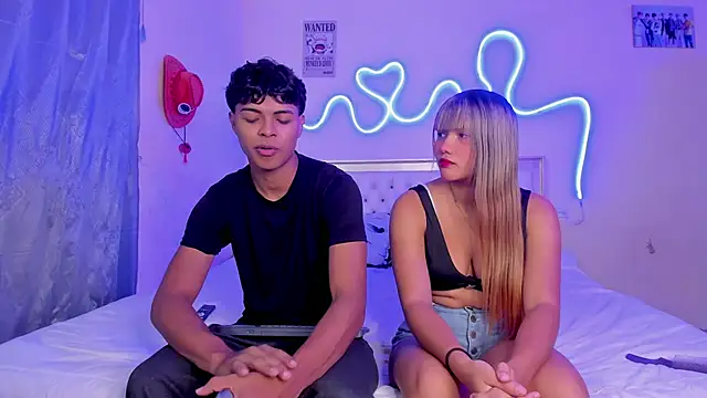 Snapshot of dafnezahiraa_ chatting on 11-02-25, 12:57 dafnezahiraa online show from 11-02-25, 12:57