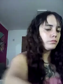 lucylovles online show from 03-08-25, 01:17