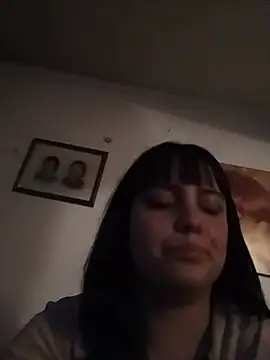 Snapshot of lucylovles chatting on 06-28-26, 04:40 lucylovles online show from 06-28-26, 04:40