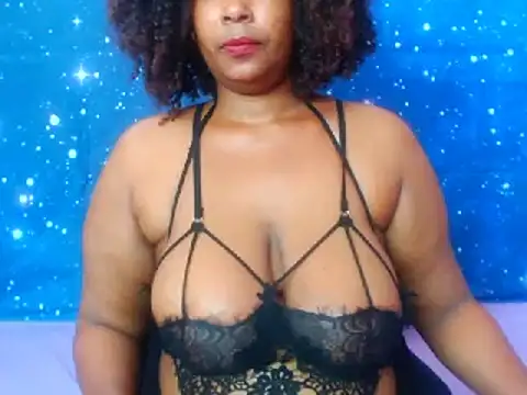 Snapshot of 2Sweetysmile chatting on 12-11-24, 12:23 2Sweetysmile online show from 12-11-24, 12:23