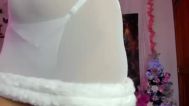 Alaia Love77 online show from 12-23-24, 04:50