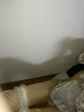 pantumieteruyo online show from 12-28-24, 02:10