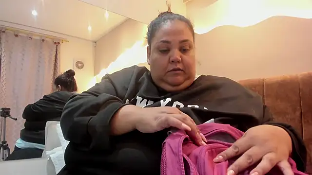 Alisson am online show from 06-25-26, 11:26