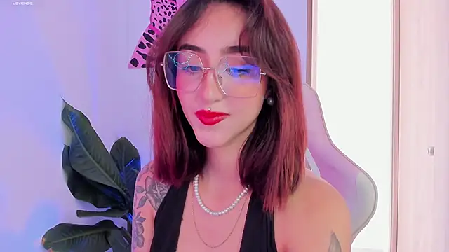 MelodieRoy online show from 02-10-25, 08:00