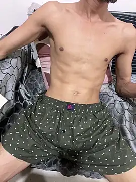 Snapshot of kingcock010 chatting on 12-19-24, 06:34 kingcock010 online show from 12-19-24, 06:34