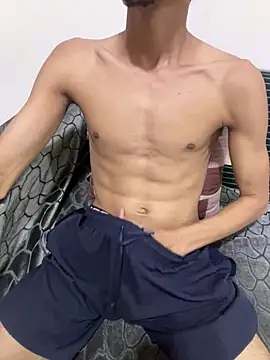 Snapshot of kingcock010 chatting on 12-22-24, 08:14 kingcock010 online show from 12-22-24, 08:14