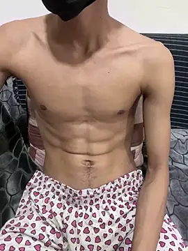 Snapshot of kingcock010 chatting on 02-22-25, 07:36 kingcock010 online show from 02-22-25, 07:36