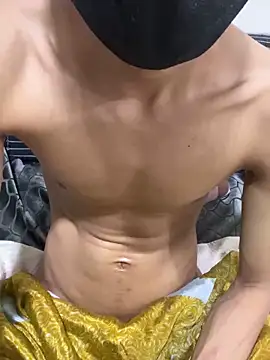 Snapshot of kingcock010 chatting on 03-03-25, 10:10 kingcock010 online show from 03-03-25, 10:10