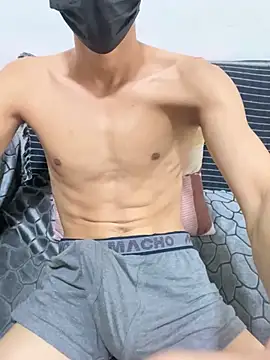 Snapshot of kingcock010 chatting on 03-18-25, 05:31 kingcock010 online show from 03-18-25, 05:31