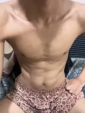 Snapshot of kingcock010 chatting on 03-20-25, 10:29 kingcock010 online show from 03-20-25, 10:29