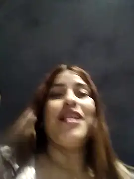Snapshot of perlita05 chatting on 02-06-25, 02:44 perlita05 online show from 02-06-25, 02:44